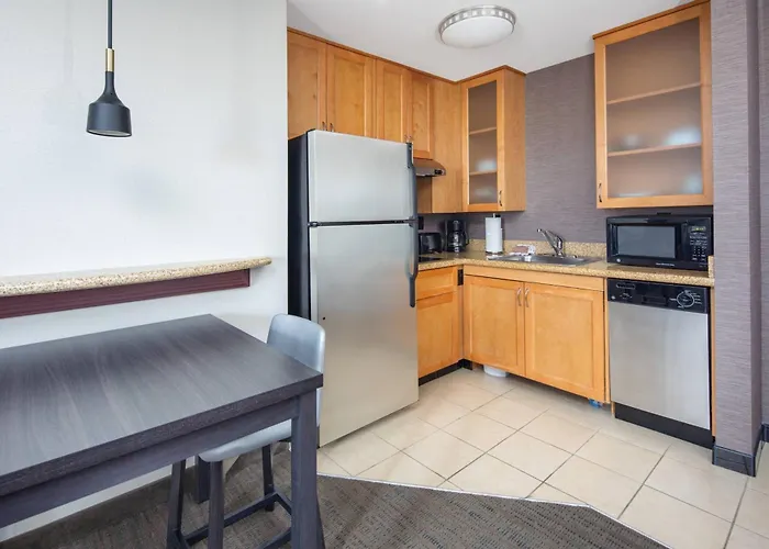 Phoenix Nw/surprise Hotel
