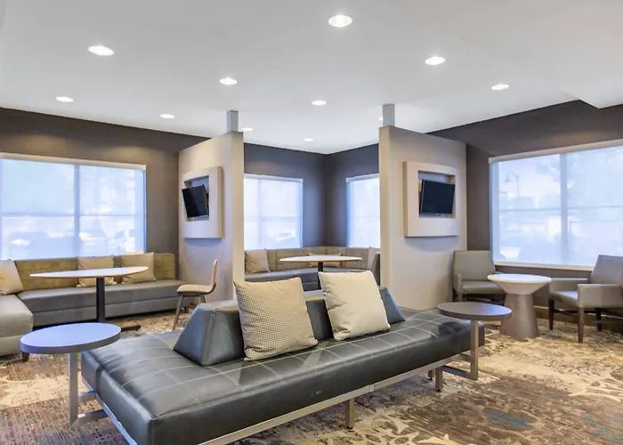 Hotel Phoenix Nw/surprise 3*