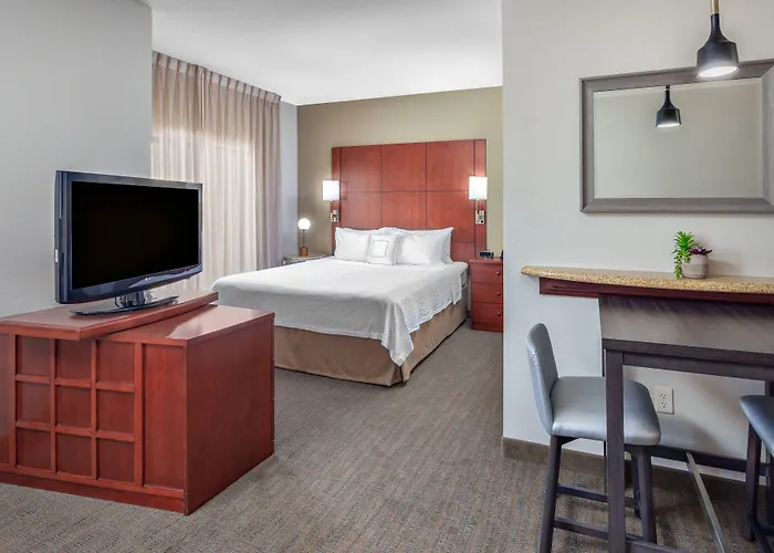 Hotel Phoenix Nw/surprise 3*