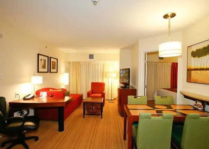Hotel Phoenix Nw/surprise 3*