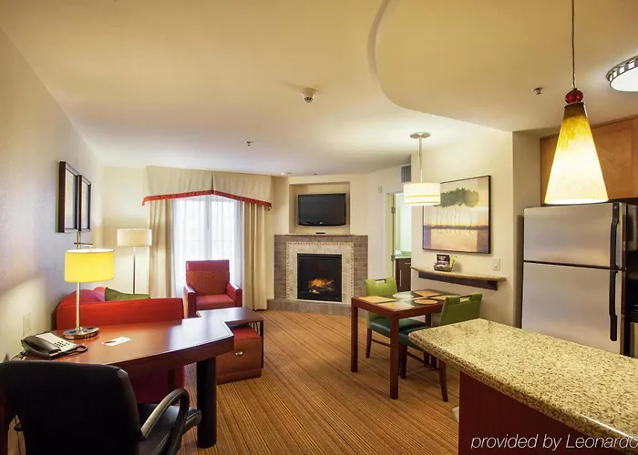 Phoenix Nw/surprise Hotel