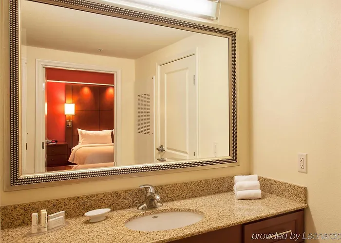 Phoenix Nw/surprise Hotel